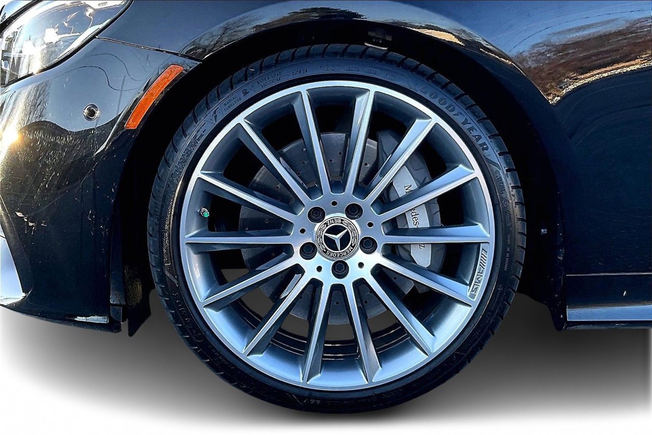 Used 2022 Mercedes-Benz E 450 Coupe image 32