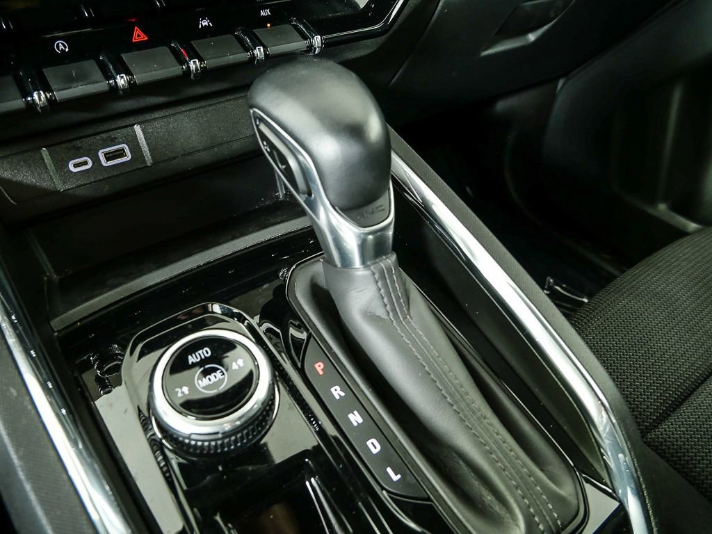 Used 2023 GMC Canyon Elevation image 17