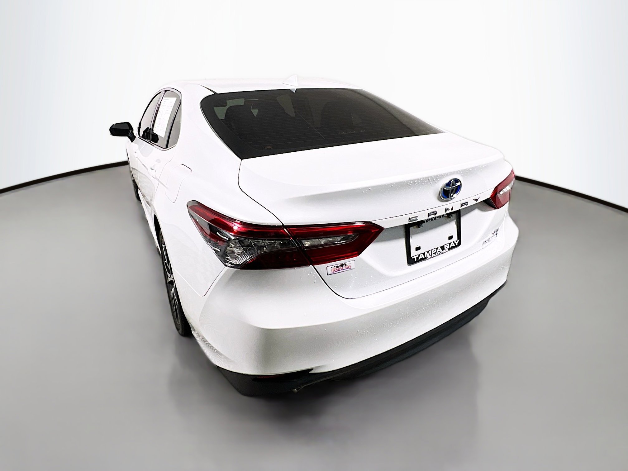 Used 2023 Toyota Camry XLE image 8