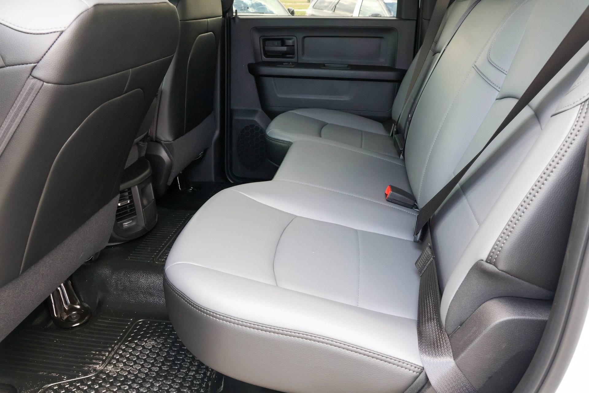 New 2026 RAM 3500 Tradesman AWD/4WD image 14