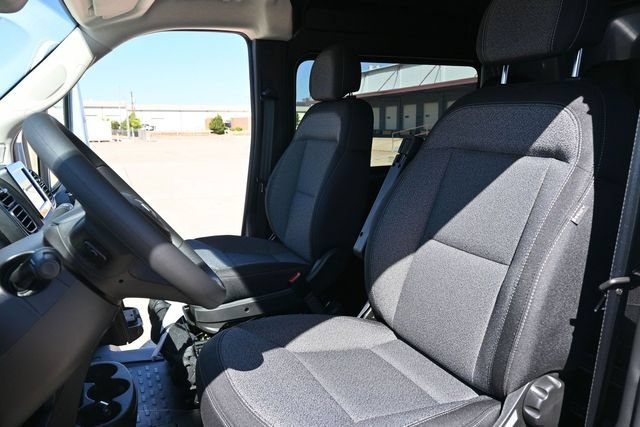 New 2026 RAM ProMaster 2500 w/ Crew Van Package FWD image 24