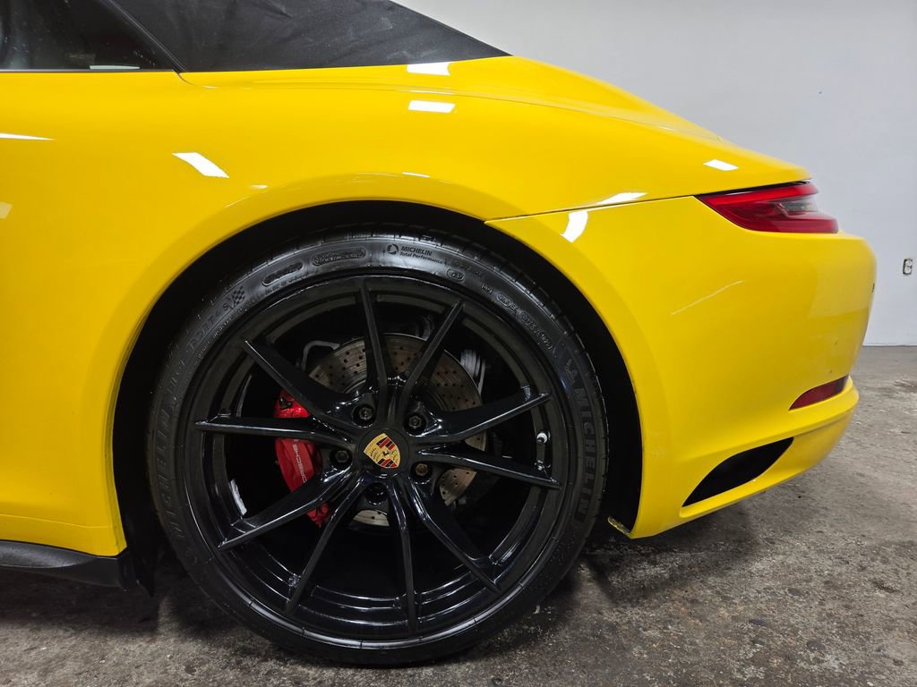 Used 2017 Porsche 911 Carrera 4S image 54