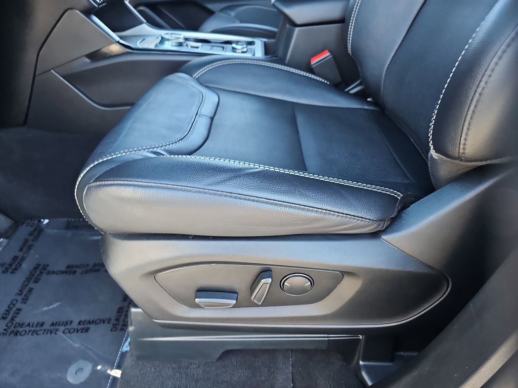 Used 2023 Ford Explorer ST w/ Equipment Group 401A AWD/4WD image 18