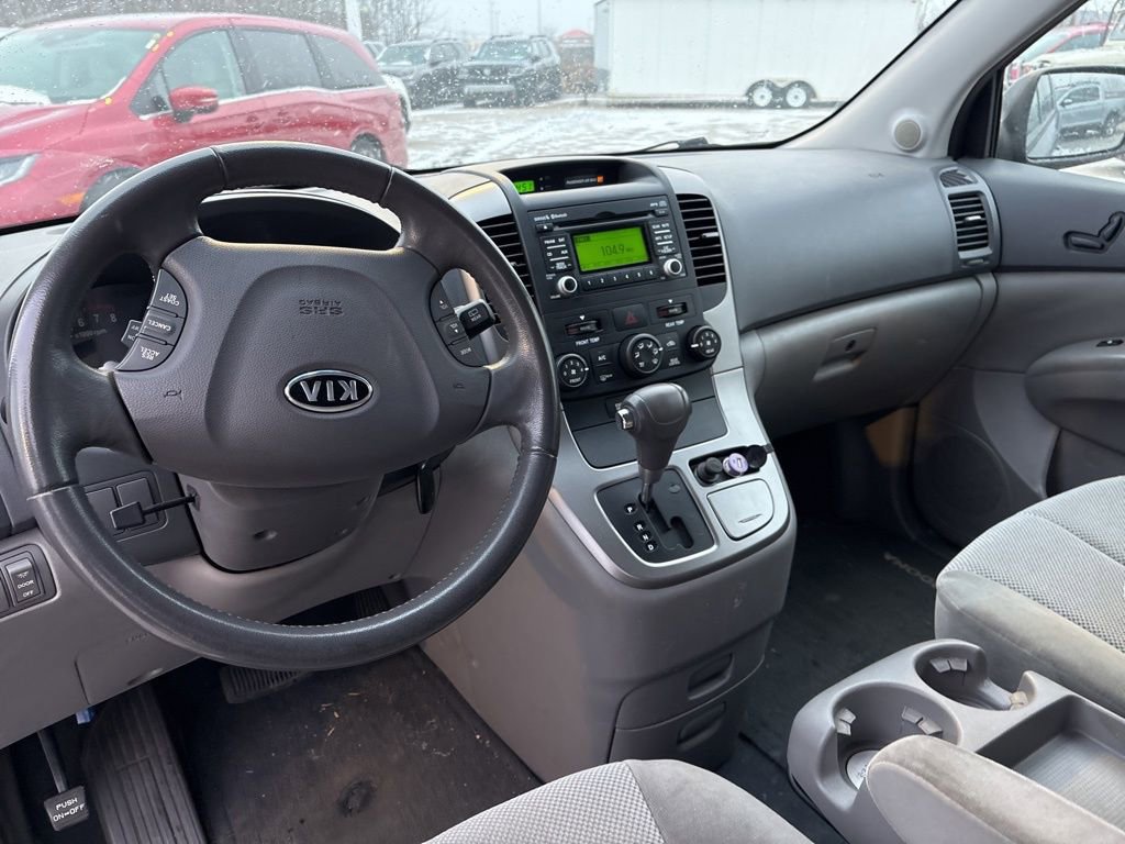 Used 2012 Kia Sedona EX image 18