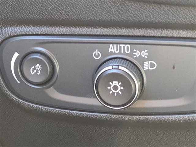 Used 2024 Chevrolet Equinox LT image 17