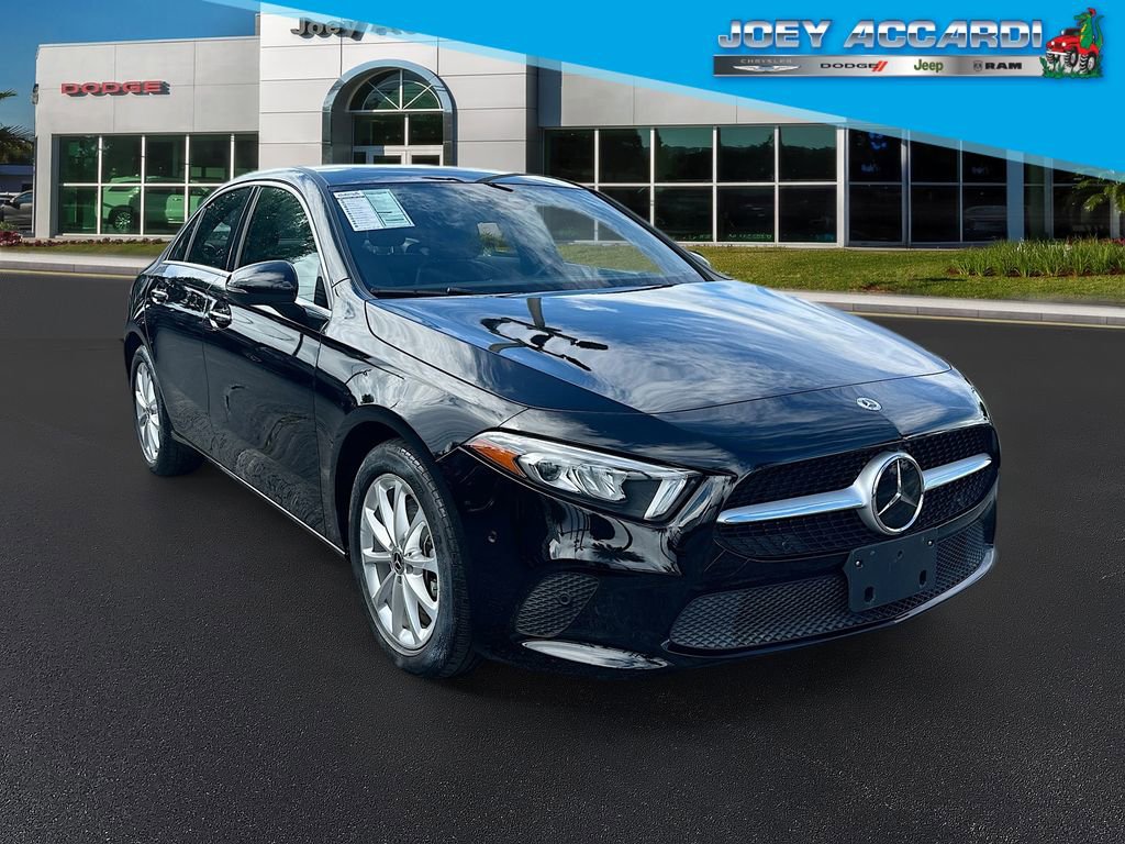 Used 2022 Mercedes-Benz A 220 4MATIC image 1