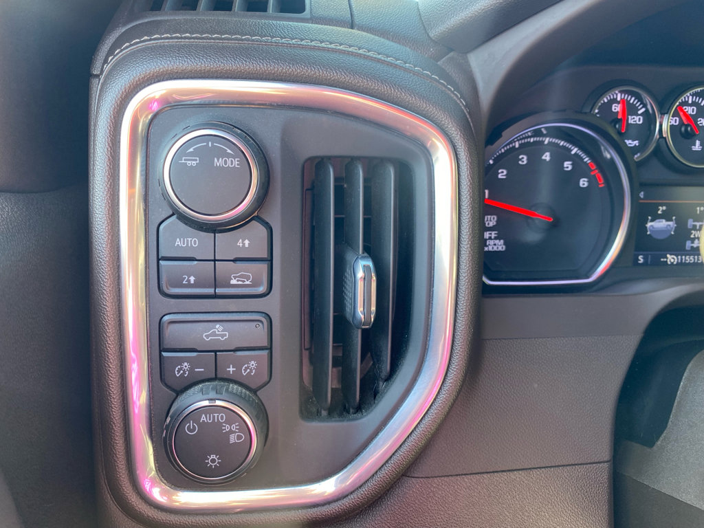 Used 2022 Chevrolet Silverado 1500 LT image 23