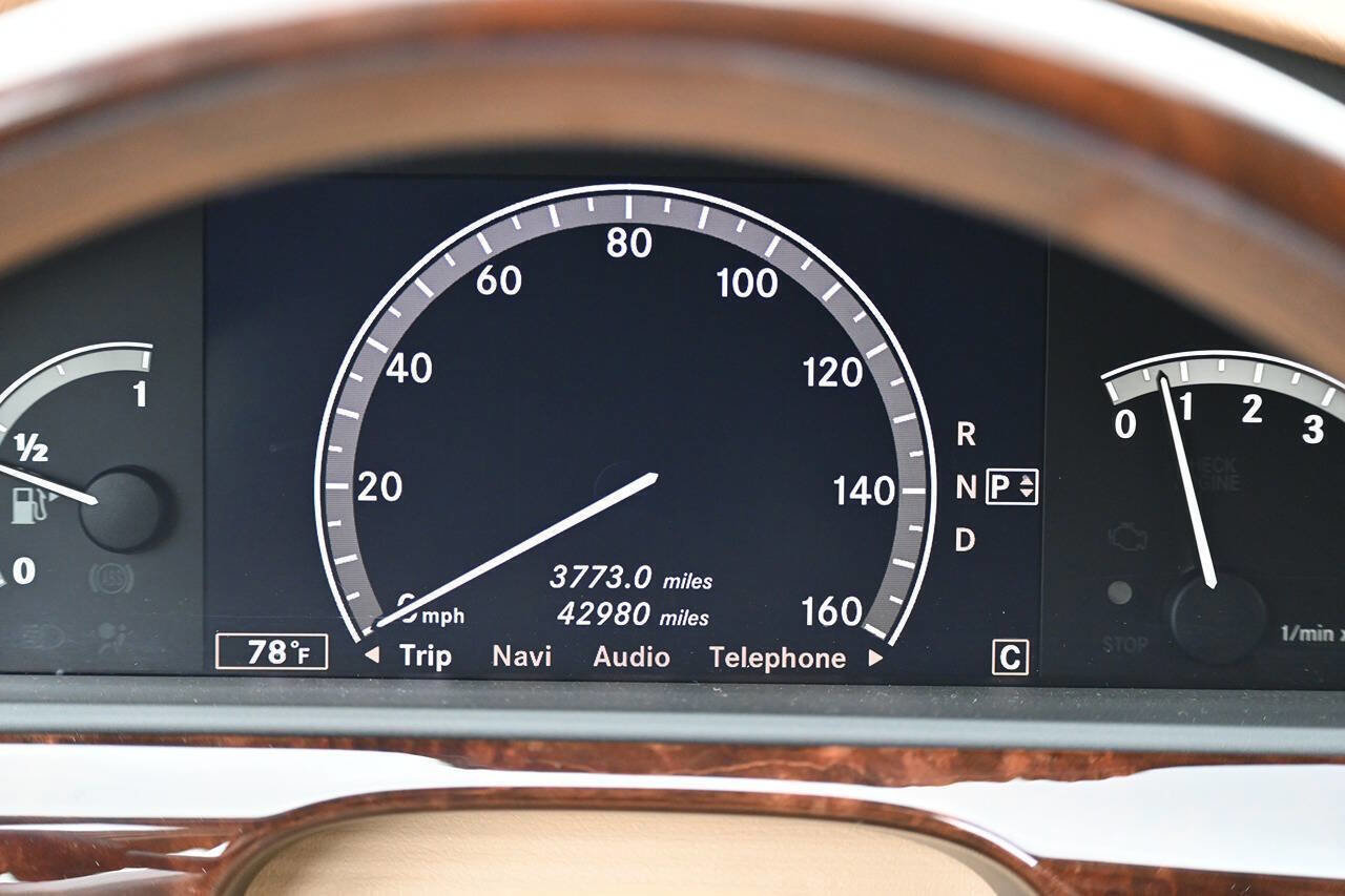 Used 2007 Mercedes-Benz S 550 image 13