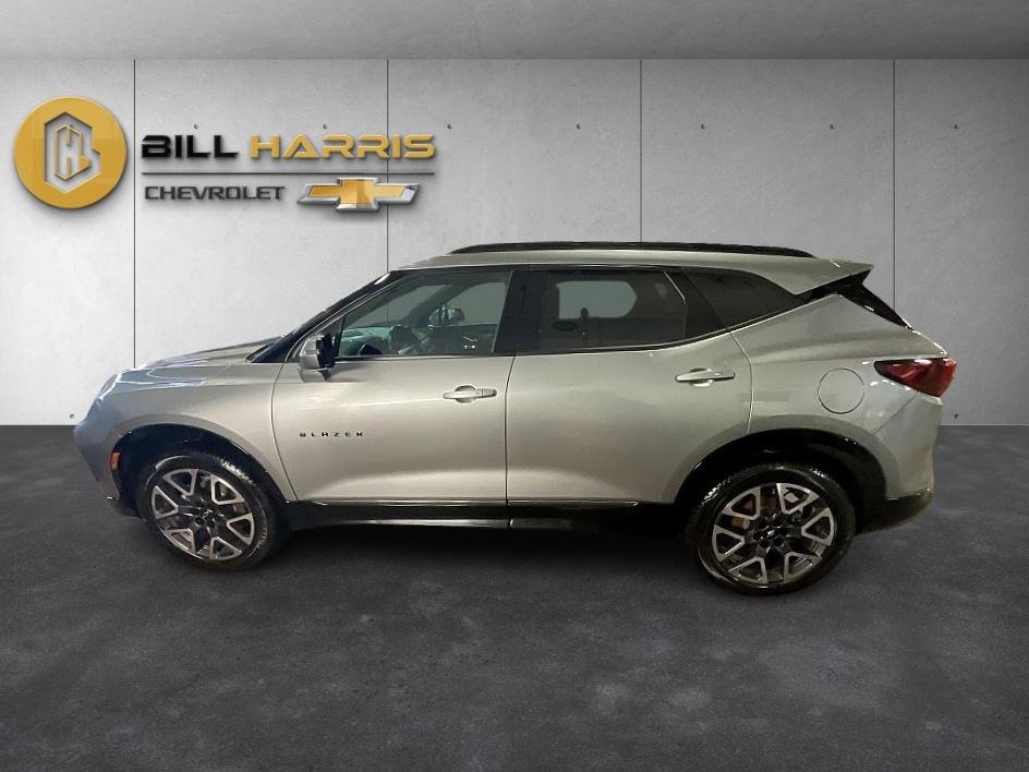 Used 2023 Chevrolet Blazer RS image 13