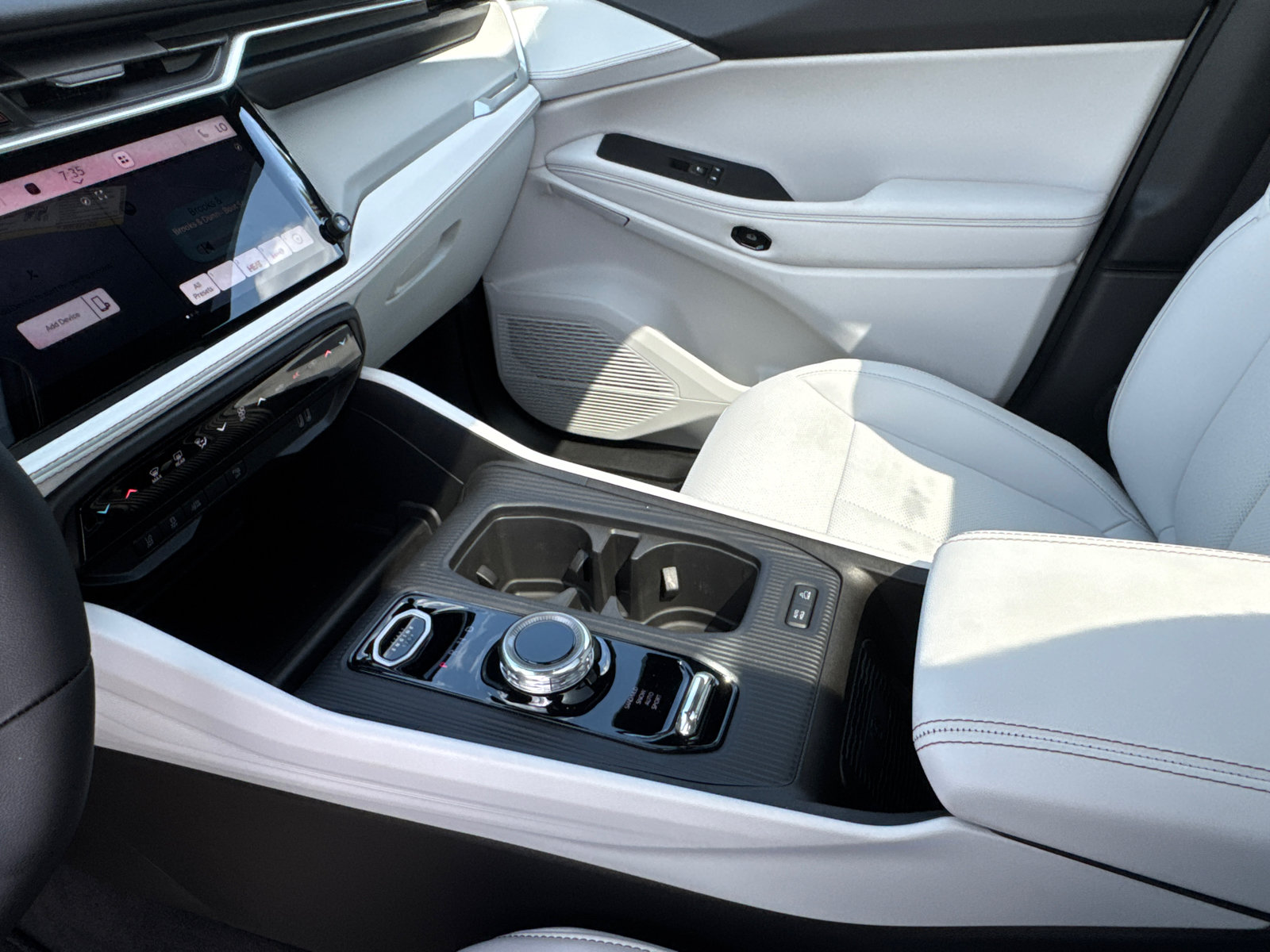 New 2026 Jeep Cherokee Limited AWD/4WD image 31