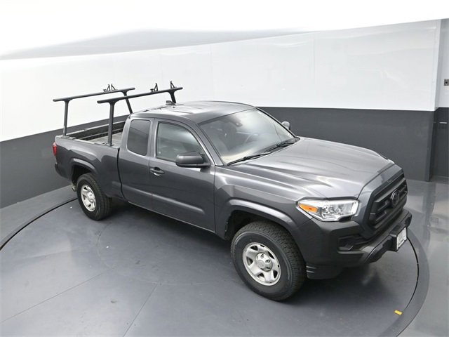 Used 2022 Toyota Tacoma SR image 9