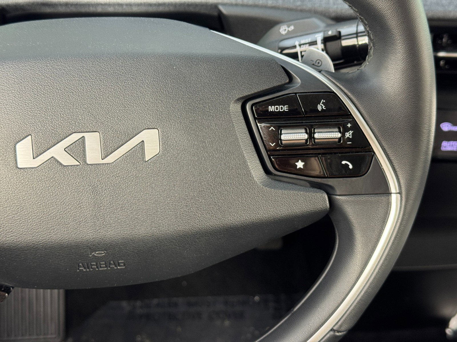 Used 2023 Kia EV6 Wind image 21