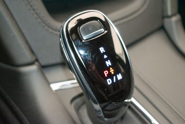 Used 2023 Cadillac XT6 Premium Luxury w/ Technology Package AWD/4WD image 36