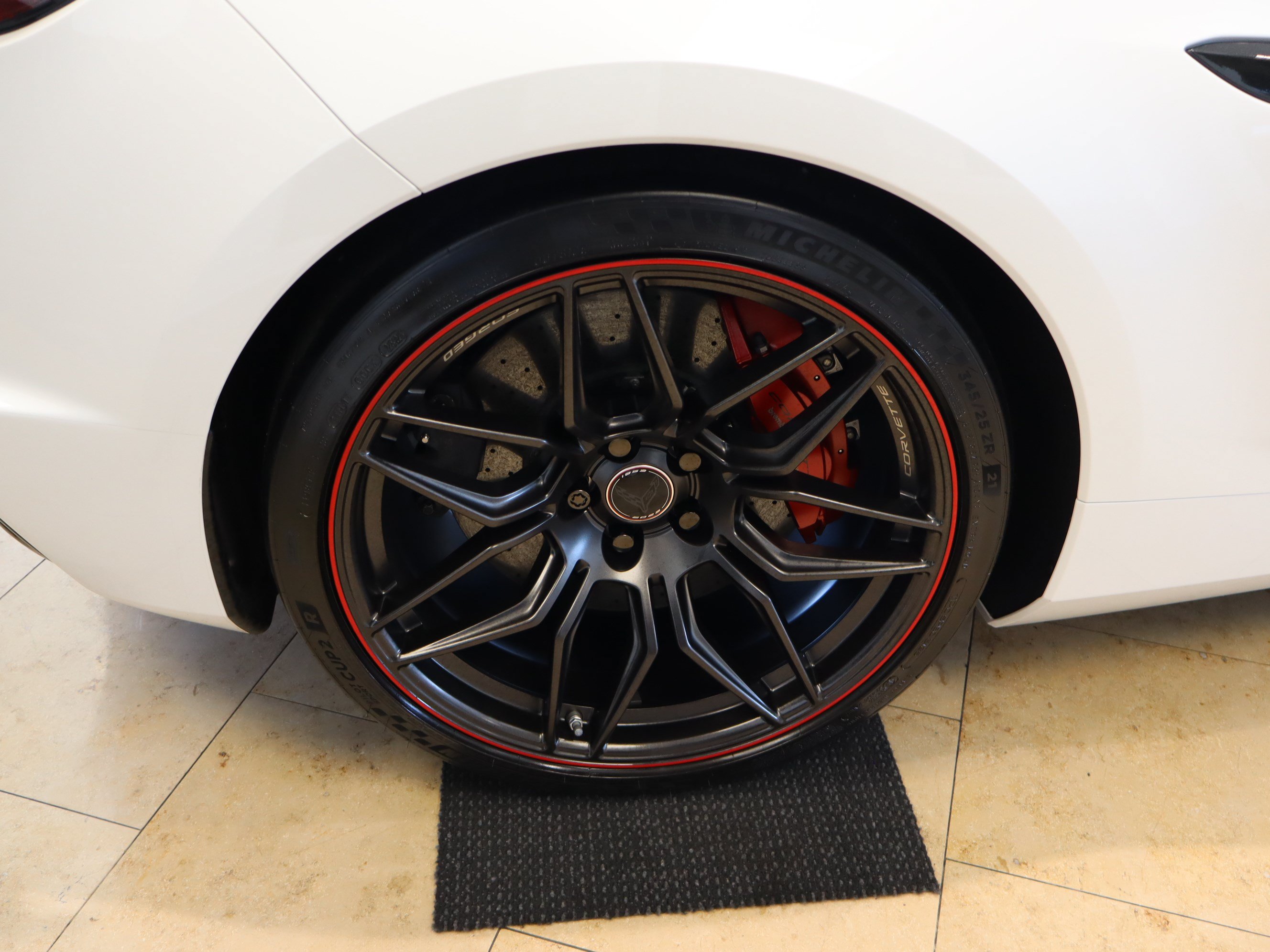 Used 2023 Chevrolet Corvette Z06 w/ Z07 Performance Package RWD image 36