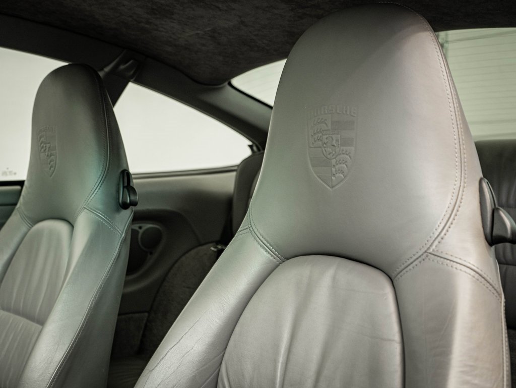 Used 2001 Porsche 911 Turbo image 31