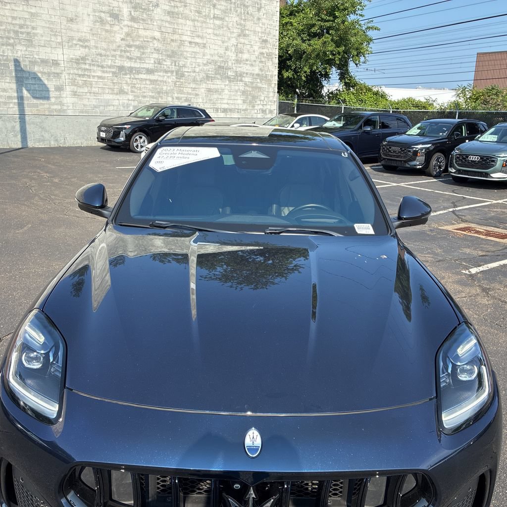 Used 2023 Maserati Grecale Modena AWD/4WD image 9