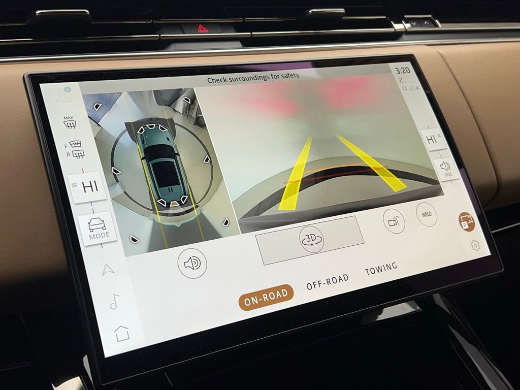 Used 2024 Land Rover Range Rover Sport SE image 15