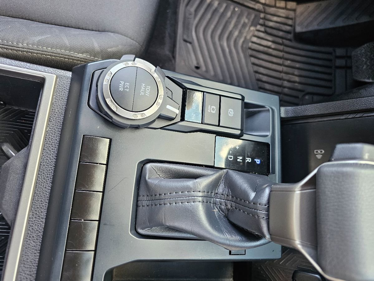 Used 2024 Toyota Tacoma SR5 image 10