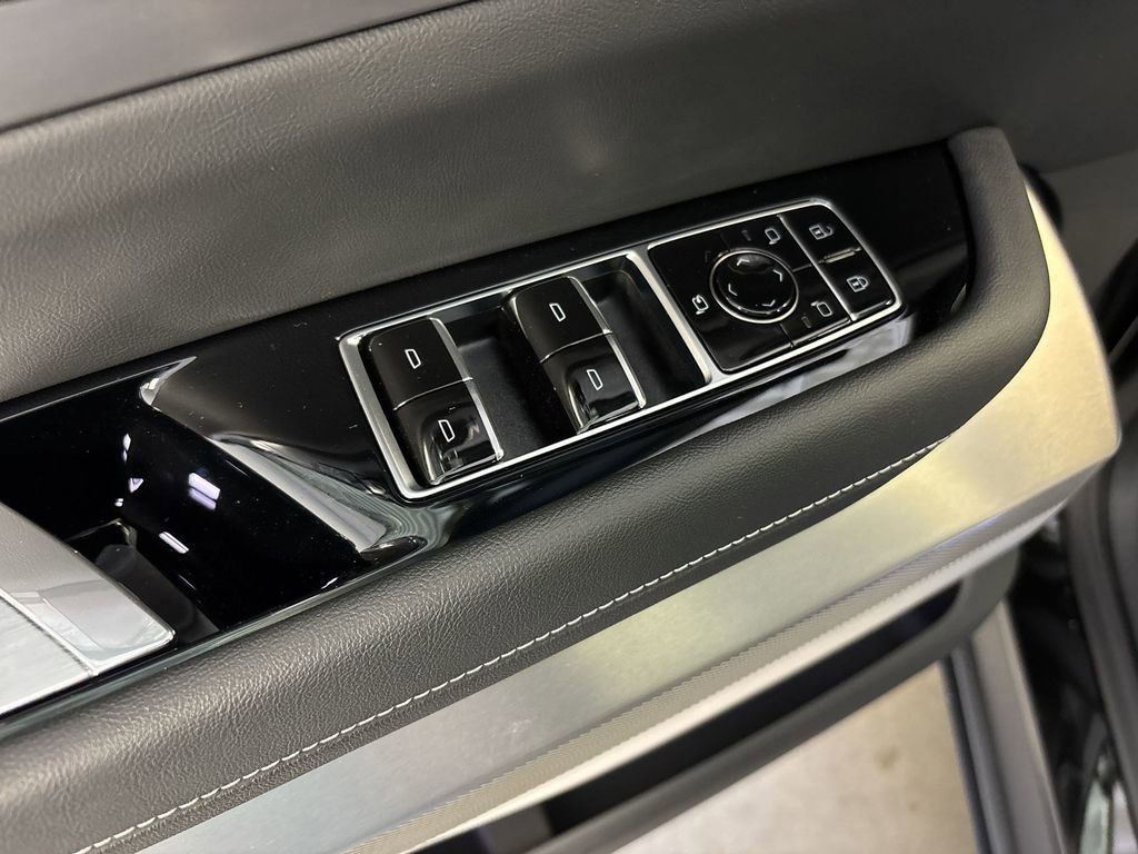 New 2026 Cadillac Vistiq Luxury image 28