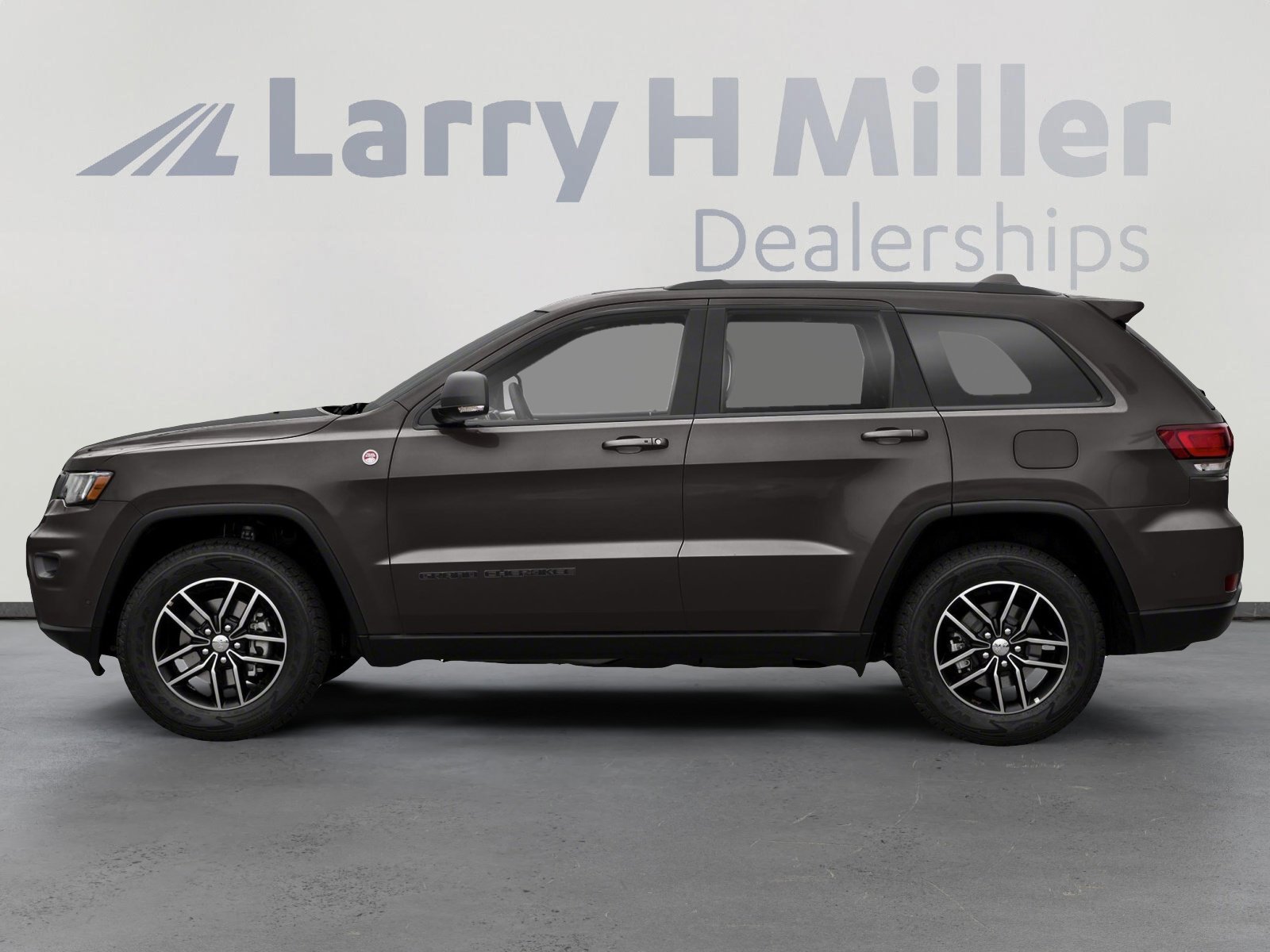 Used 2019 Jeep Grand Cherokee Trailhawk image 3