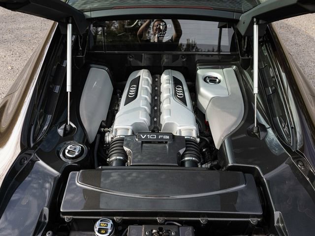 Used 2015 Audi R8 V10 image 53