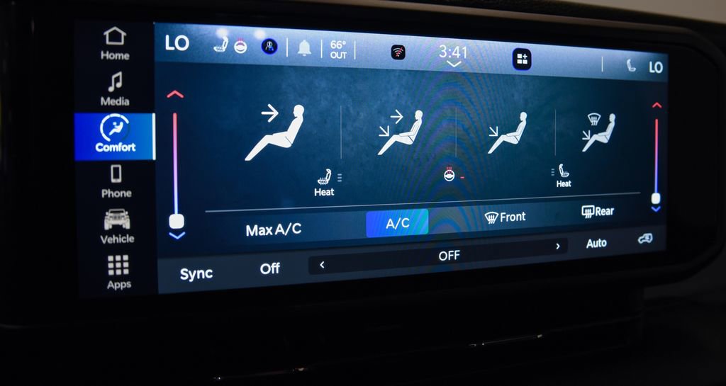 Used 2024 Jeep Wrangler Unlimited AWD/4WD image 24