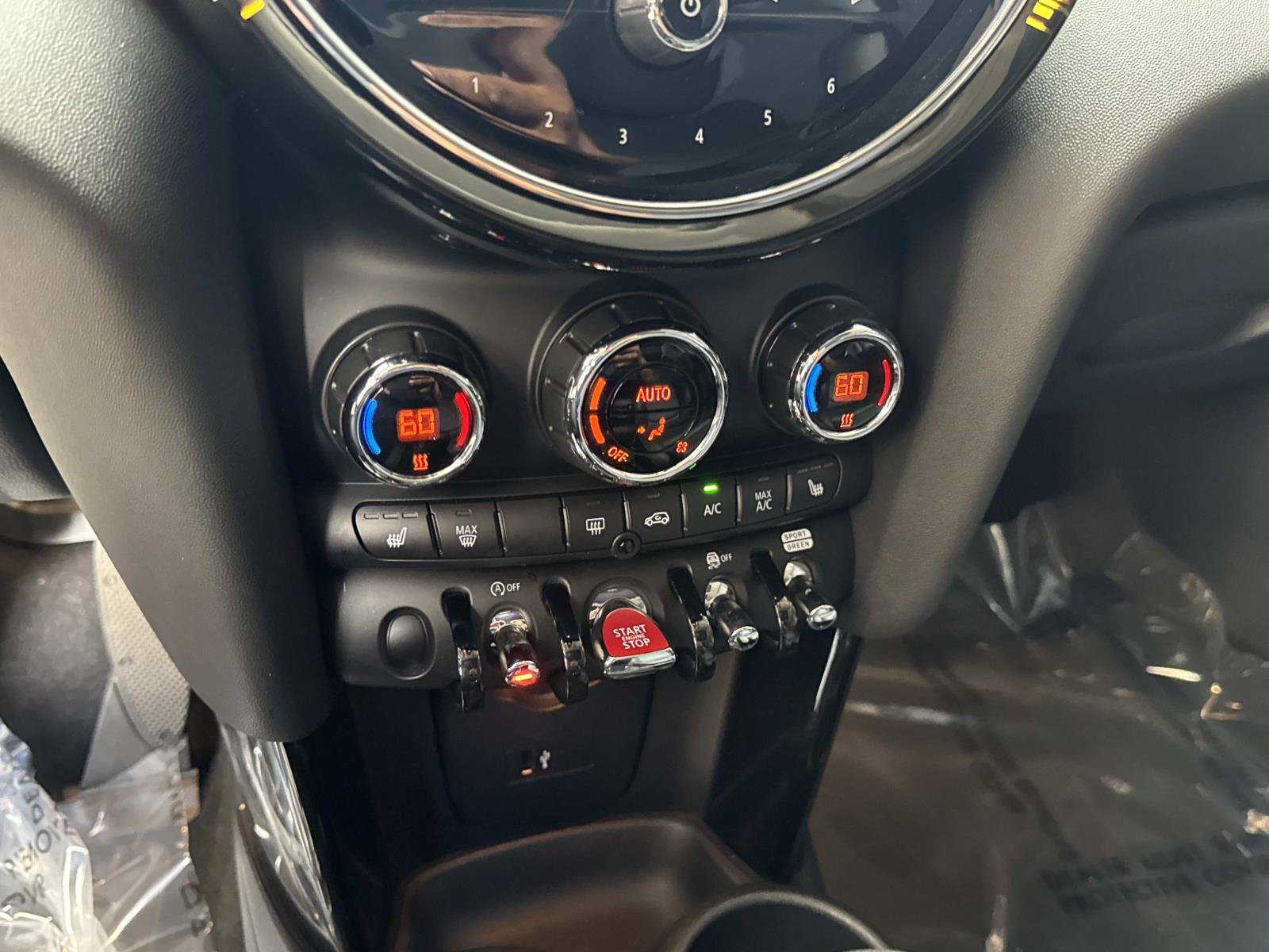 Used 2024 MINI Cooper S FWD image 18