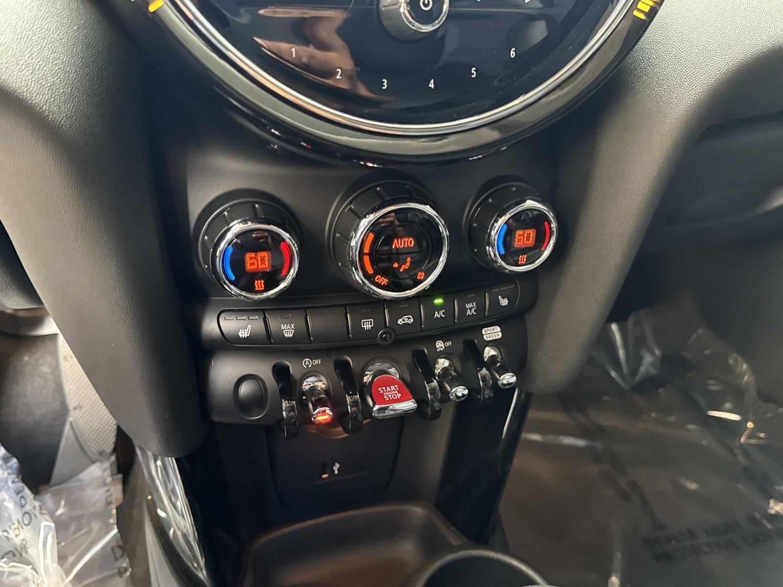Used 2024 MINI Cooper S image 18