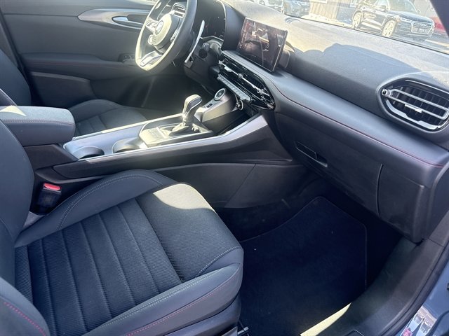 Used 2024 Dodge Hornet R/T w/ R/T Blacktop Package image 40