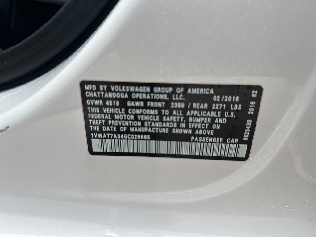Used 2016 Volkswagen Passat 1.8T S image 28