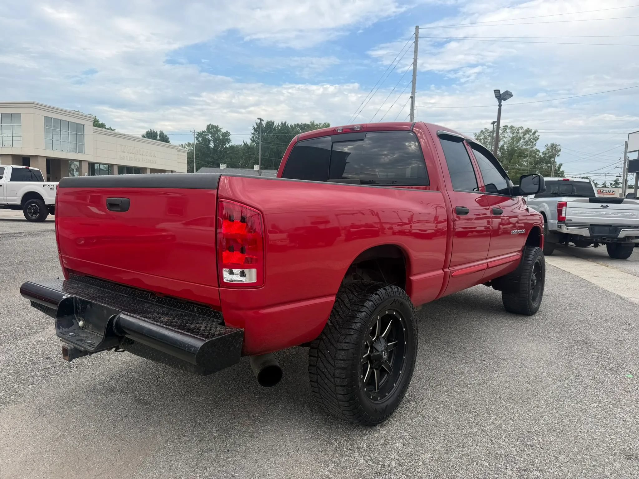 Used 2004 Dodge Ram 3500 Truck SLT w/ Sport Appearance Group AWD/4WD image 9