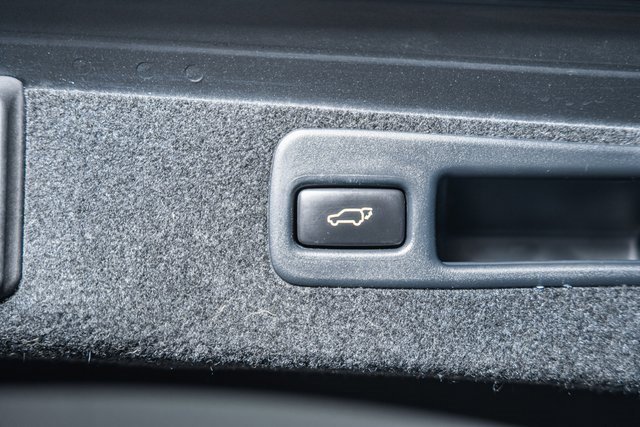 Used 2013 Lexus RX 450h AWD image 9