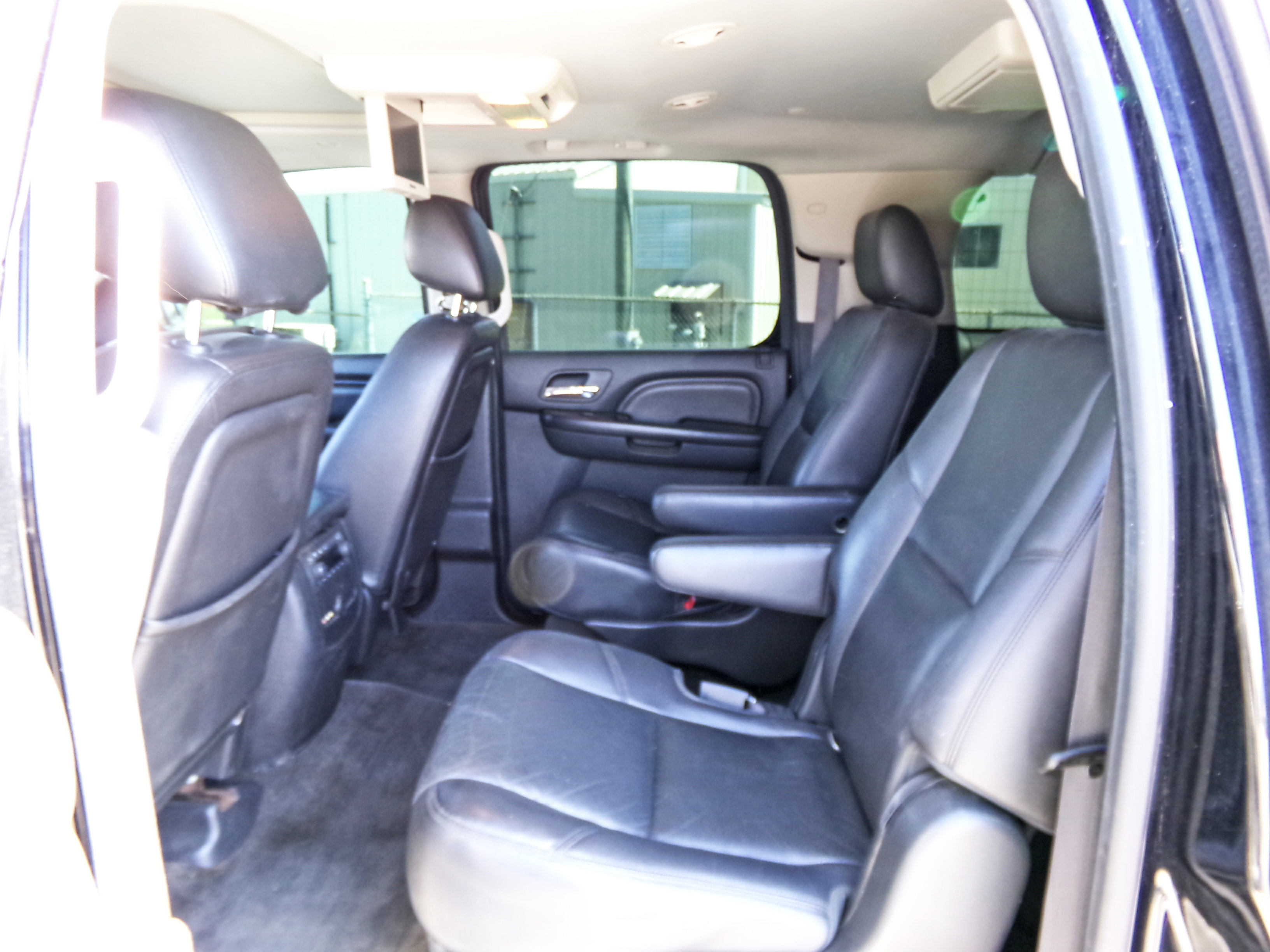 Used 2013 GMC Yukon XL Denali image 14