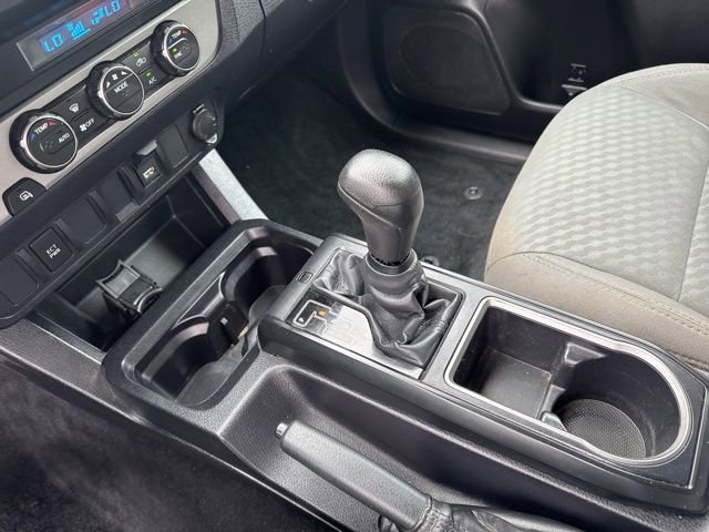 Used 2021 Toyota Tacoma SR AWD/4WD image 20