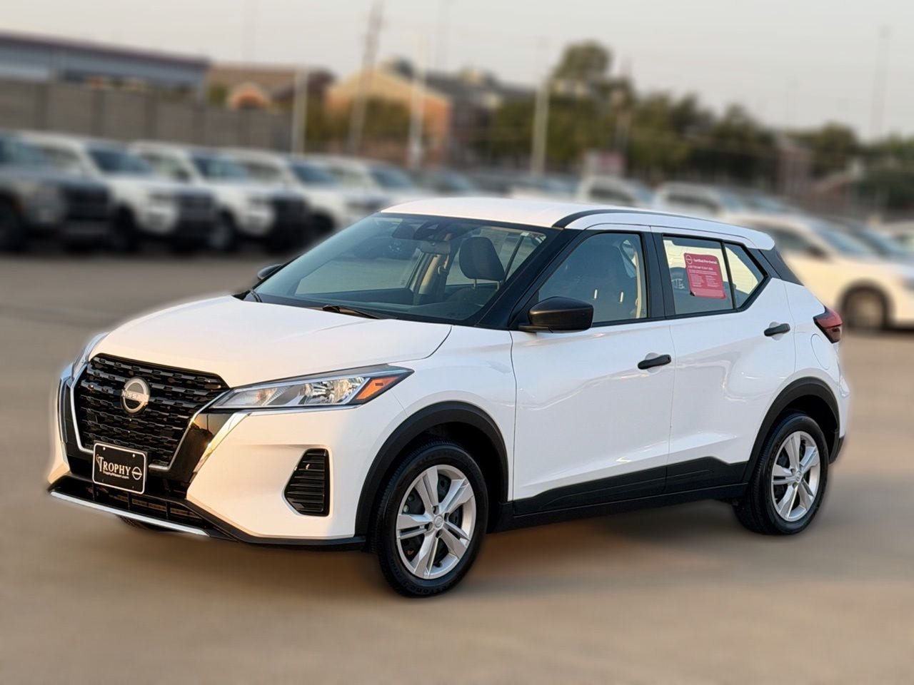 Certified 2023 Nissan Kicks S FWD image 3
