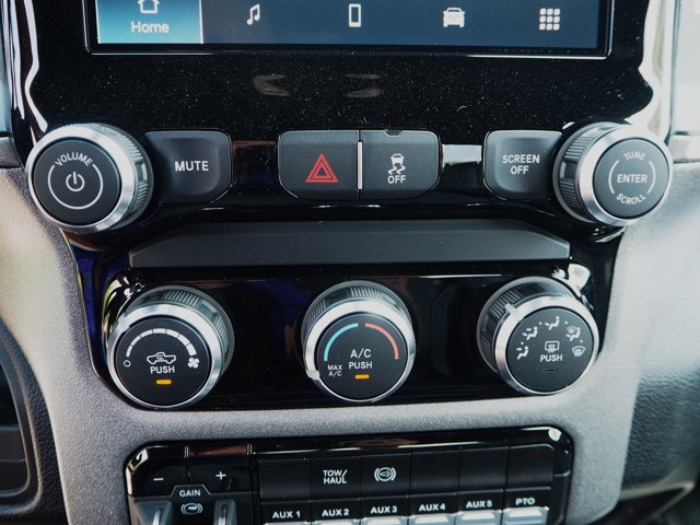 New 2025 RAM 5500 Tradesman image 17