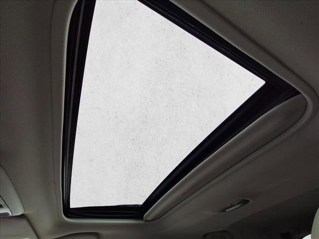 Used 2015 Subaru Outback 3.6R Limited image 23