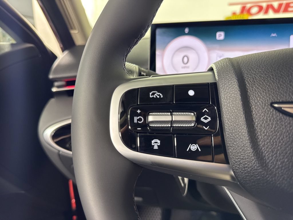 New 2026 Genesis GV70 2.5T Advanced AWD/4WD image 22
