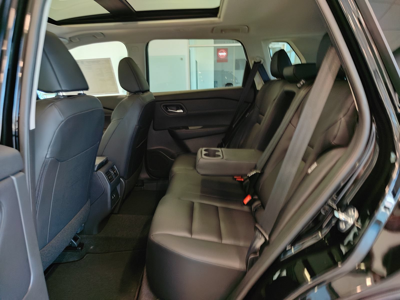 New 2026 Nissan Rogue Dark Armor AWD/4WD image 9