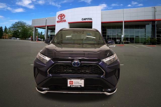 Certified 2024 Toyota RAV4 SE image 8