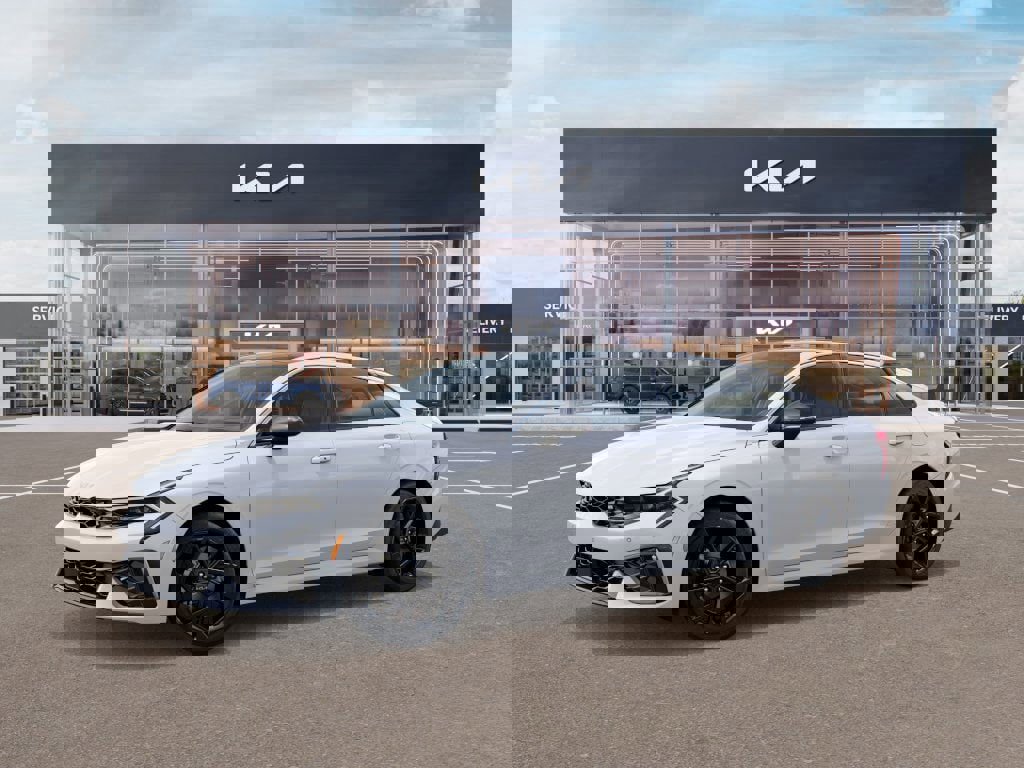 New 2026 Kia K5 GT-Line image 3