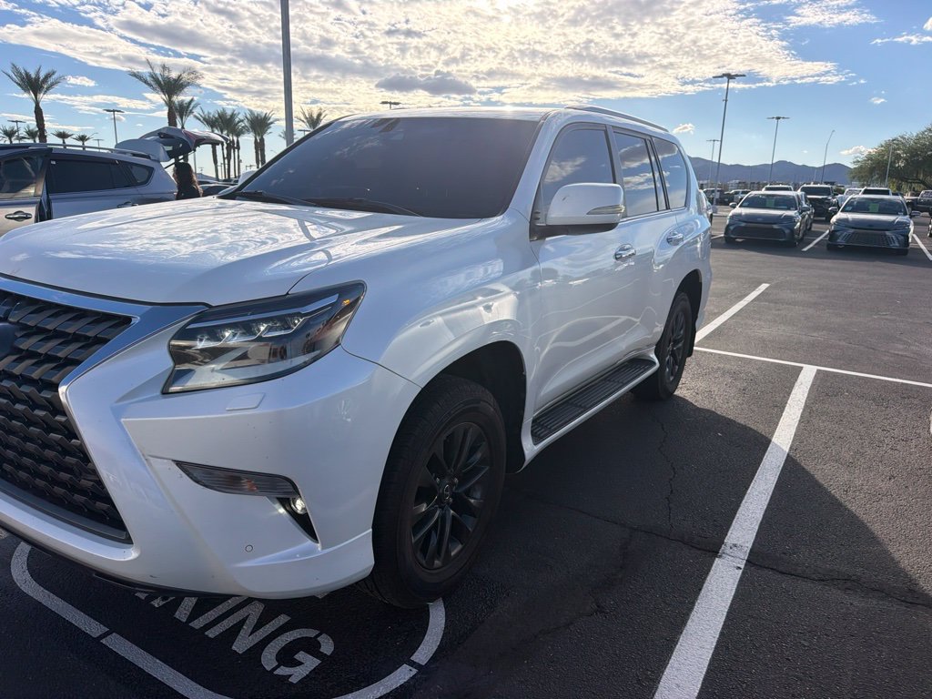 Used 2021 Lexus GX 460 Premium w/ Premium Package AWD/4WD image 2