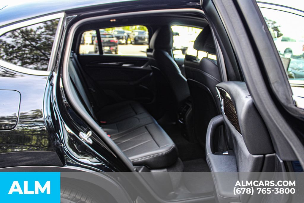 Used 2025 BMW X4 xDrive30i AWD/4WD image 18