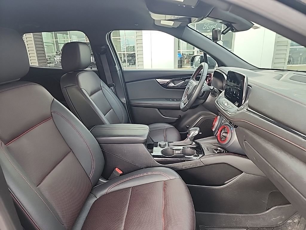 Used 2023 Chevrolet Blazer RS w/ Driver Confidence II Package image 7