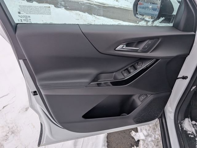 New 2026 Chevrolet Equinox LT w/ Convenience Package II image 14