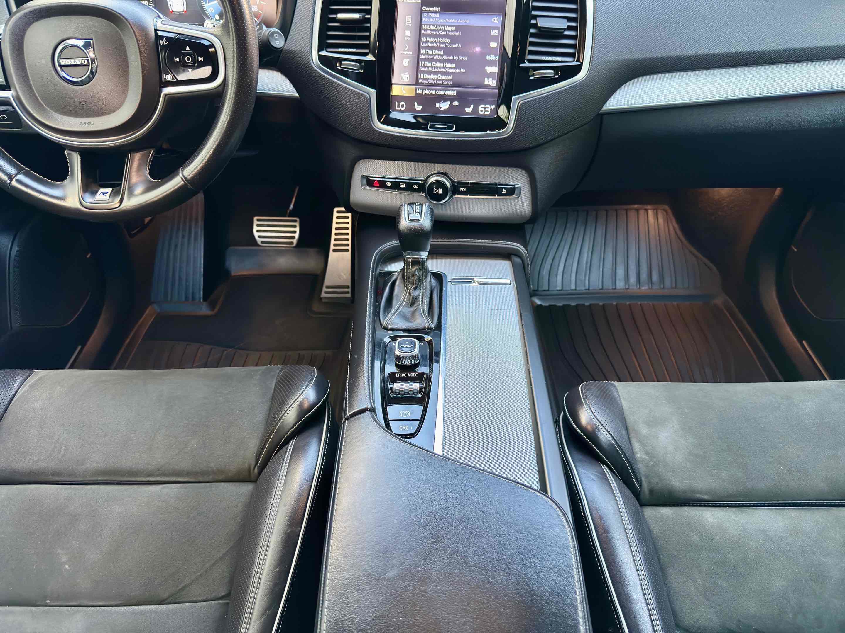 Used 2016 Volvo XC90 T6 R-Design w/ Vision Package image 30