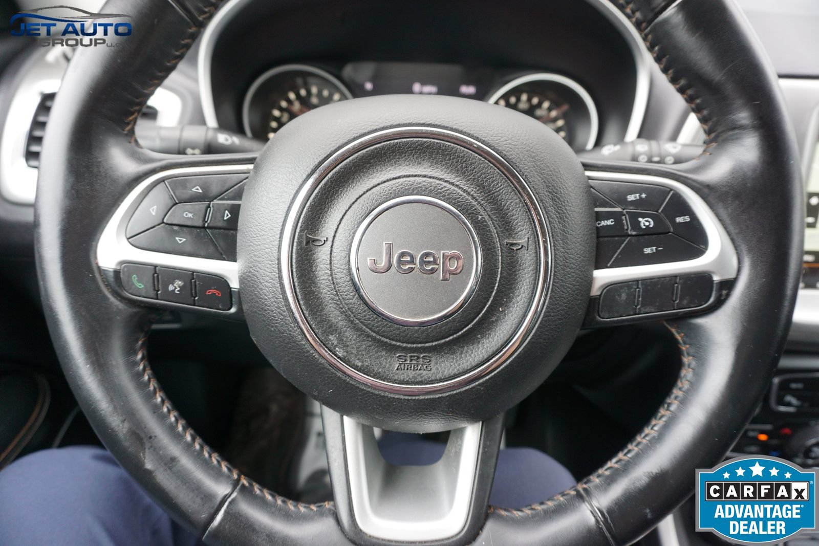 Used 2018 Jeep Compass Latitude w/ Popular Equipment Group AWD/4WD image 39