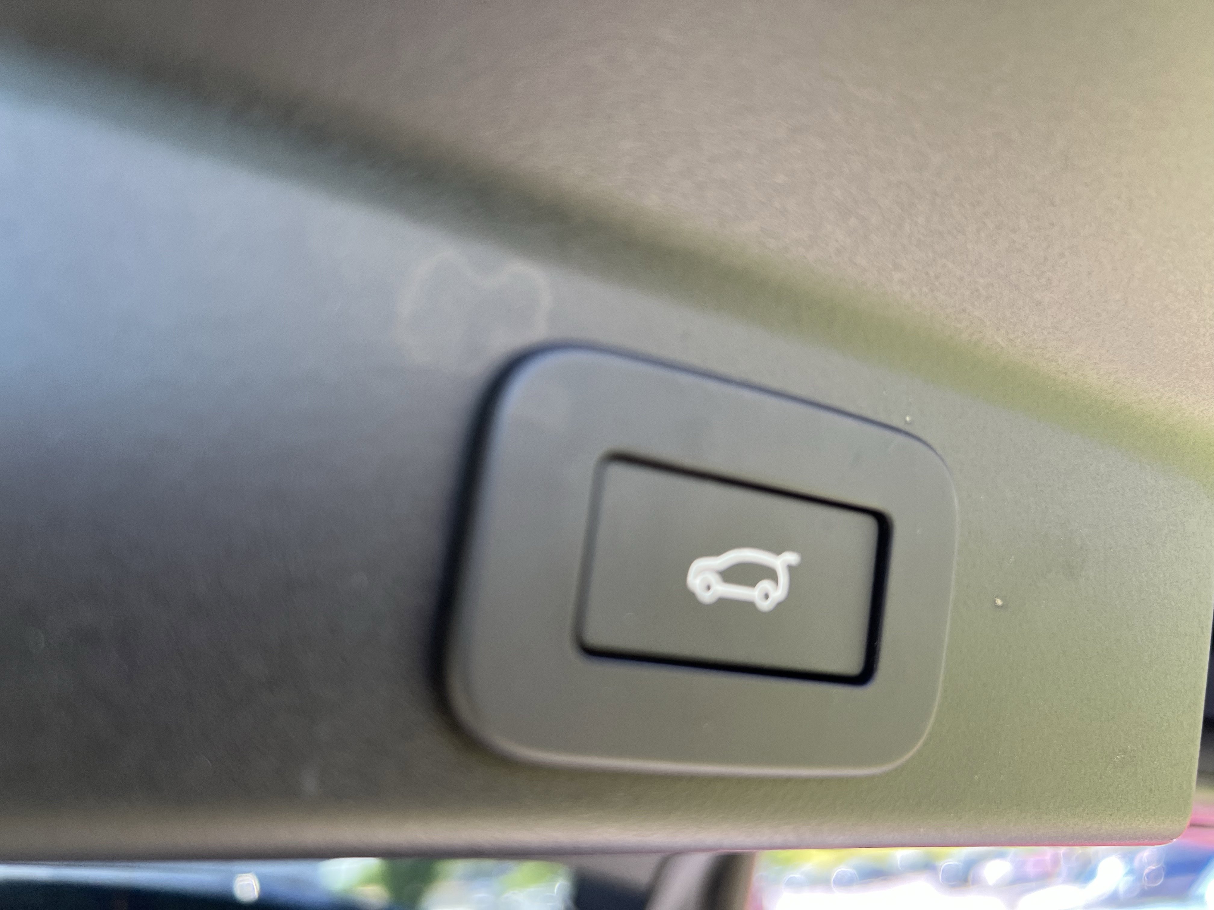 Used 2026 Jaguar F-PACE R-Dynamic S AWD/4WD image 33