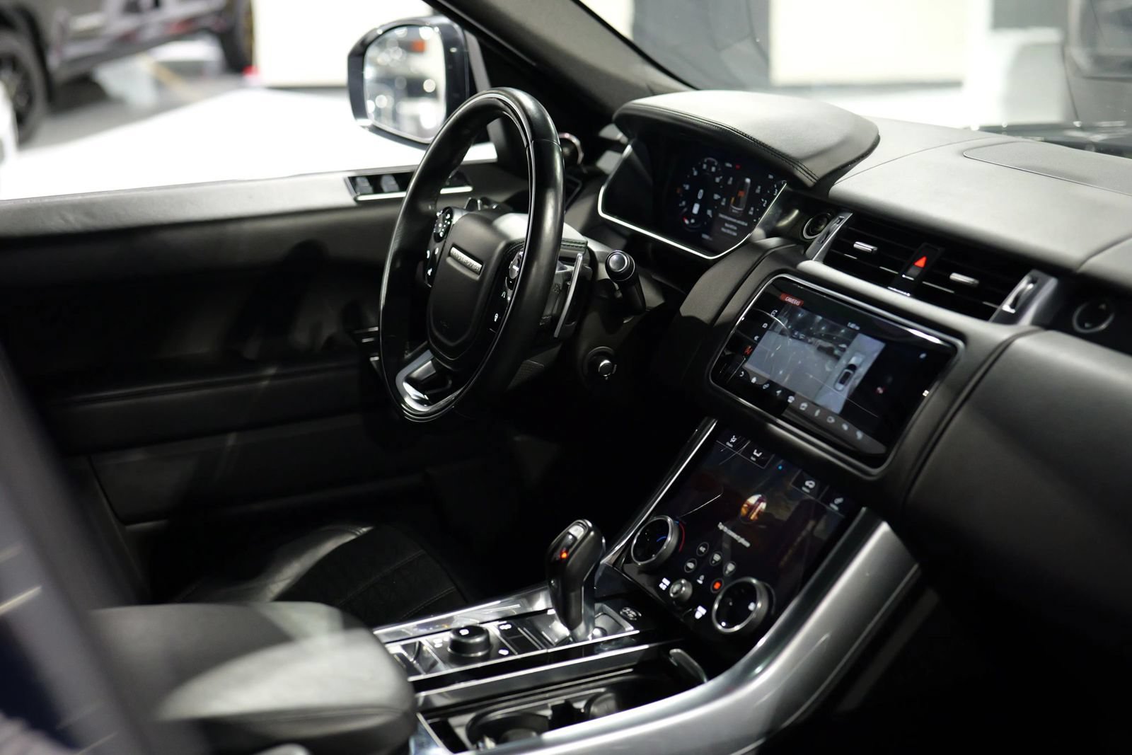 Used 2019 Land Rover Range Rover Sport HSE Dynamic AWD/4WD image 10