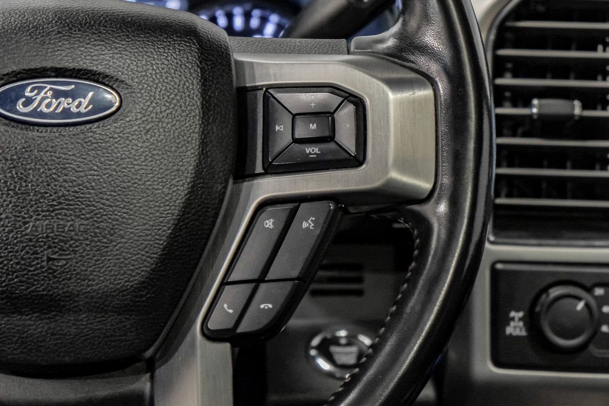 Used 2019 Ford F250 Platinum w/ Platinum Ultimate Package image 18